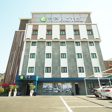 Gimhae Haru Hotel מראה חיצוני תמונה